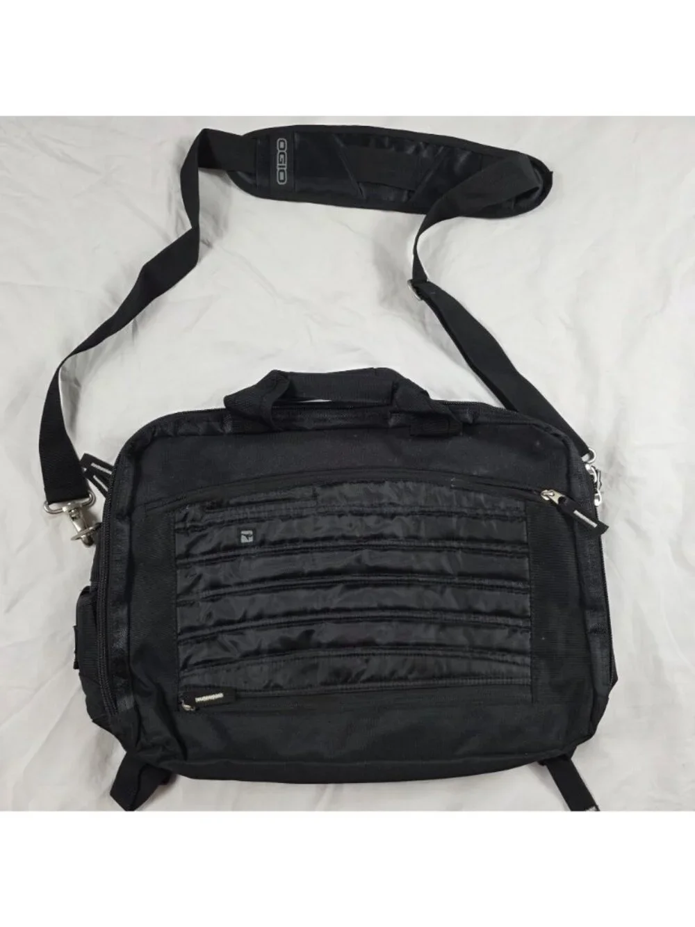 OGIO City Corp Messenger Laptop Bag Black Adjustable Strap Pockets CRB Auto